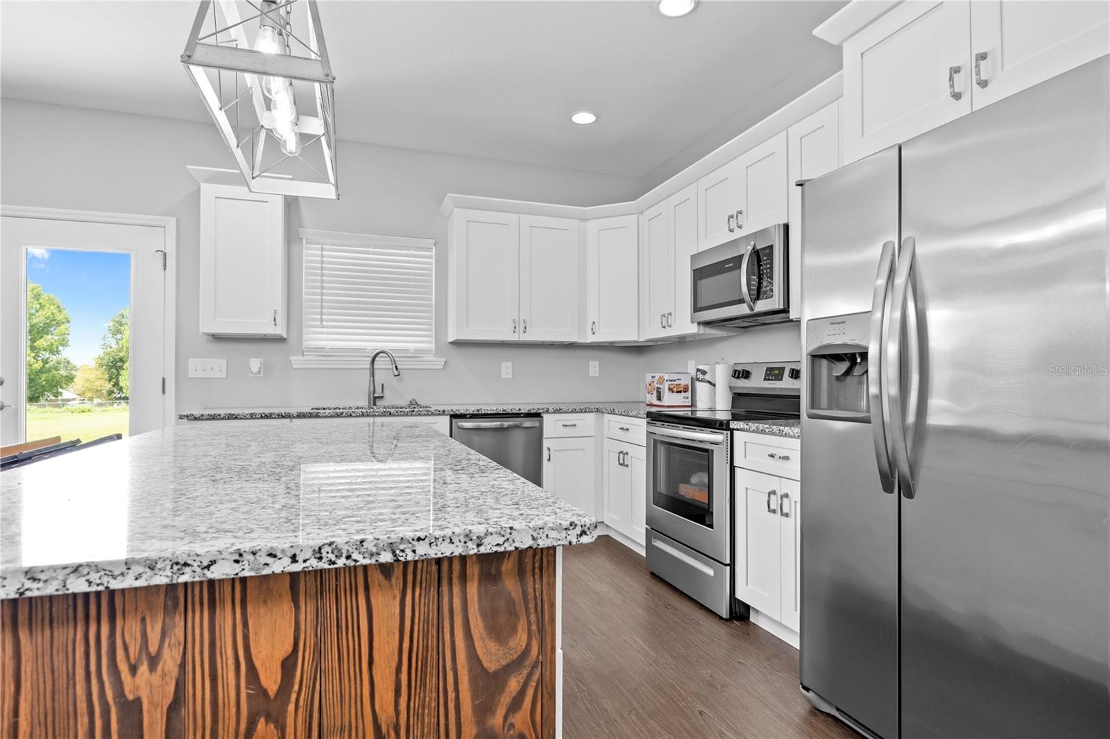 576 SW KIRBY AVE, LAKE CITY, FL, 32024