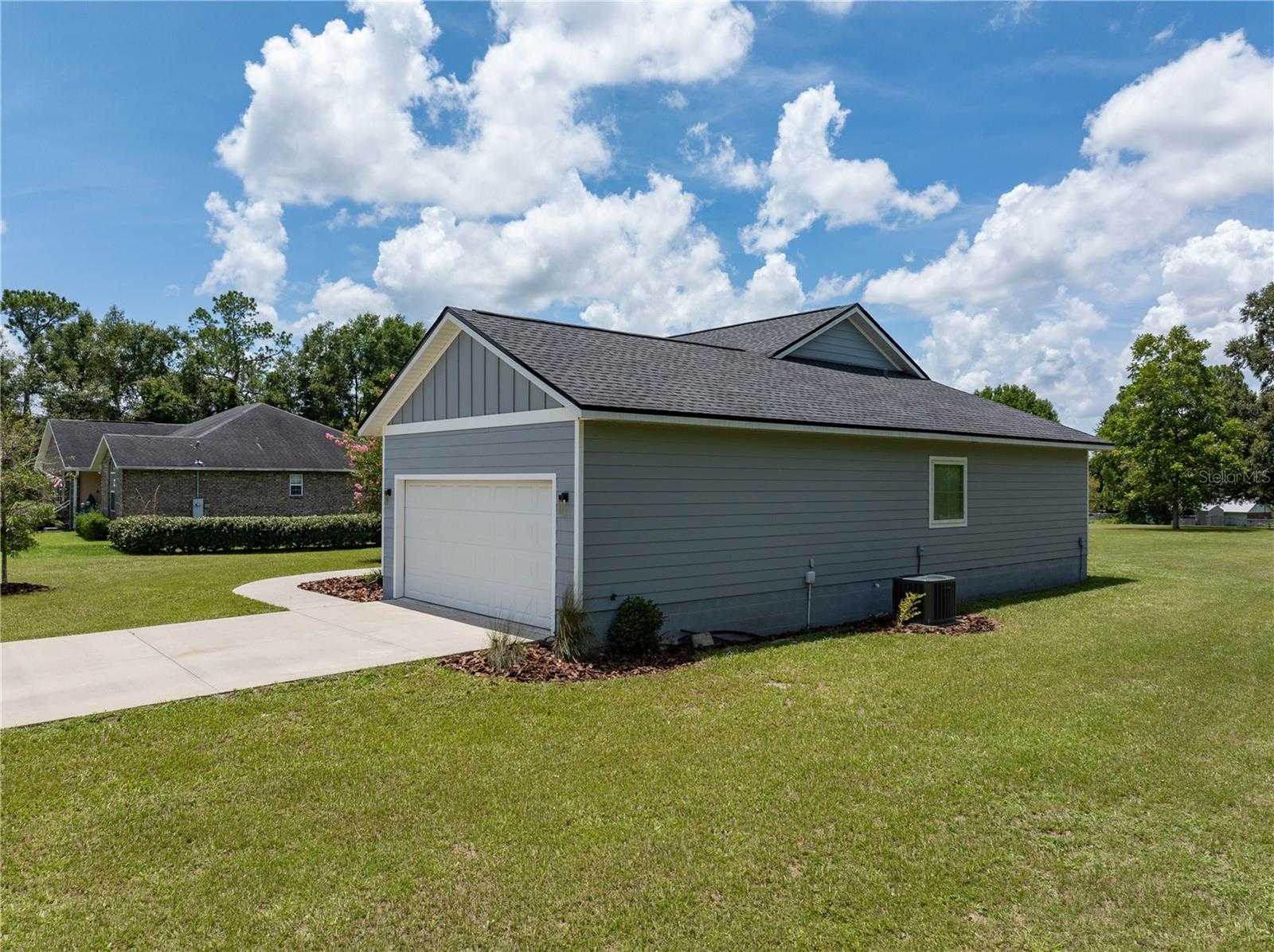 576 SW KIRBY AVE, LAKE CITY, FL, 32024
