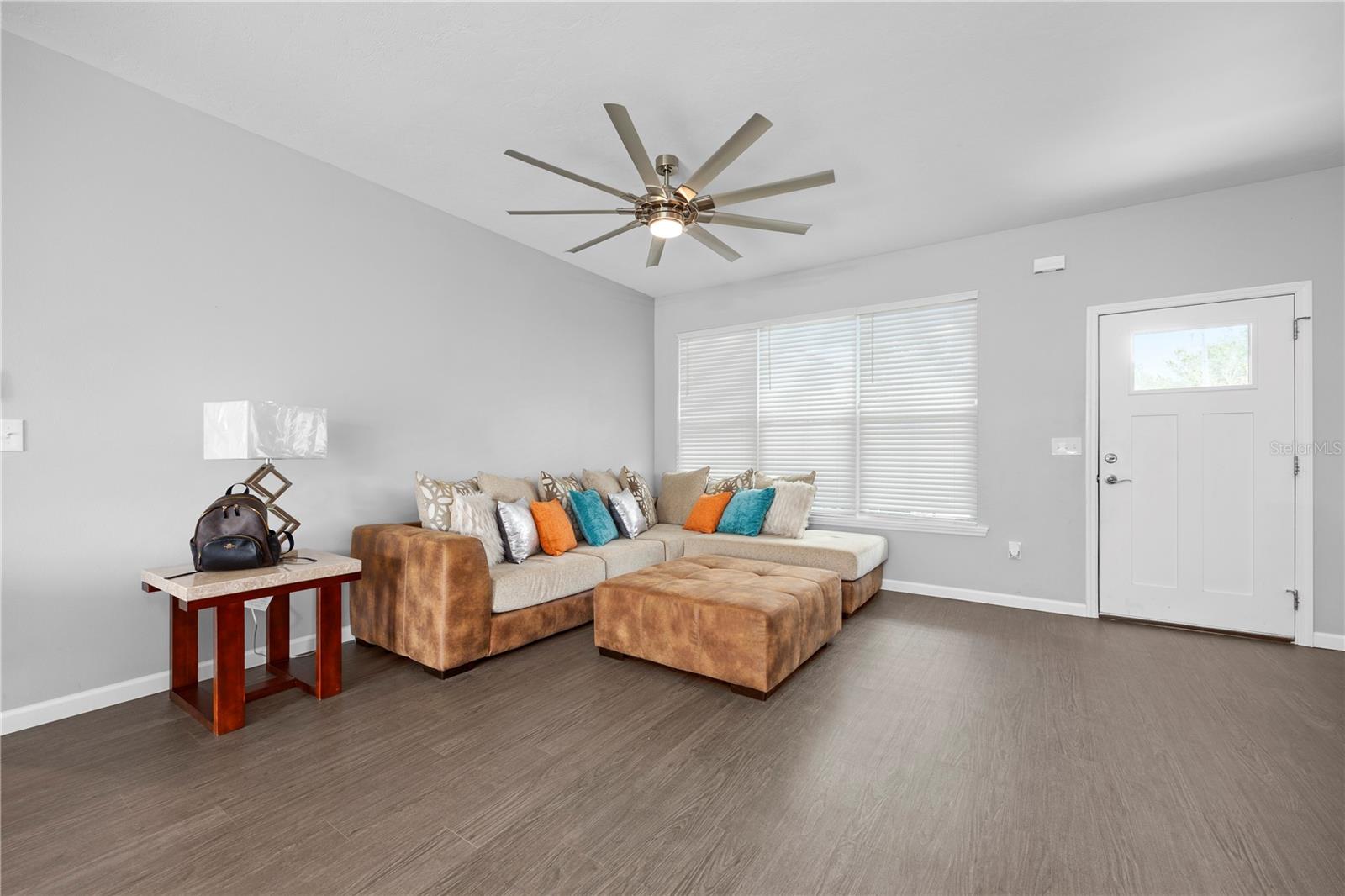 576 SW KIRBY AVE, LAKE CITY, FL, 32024