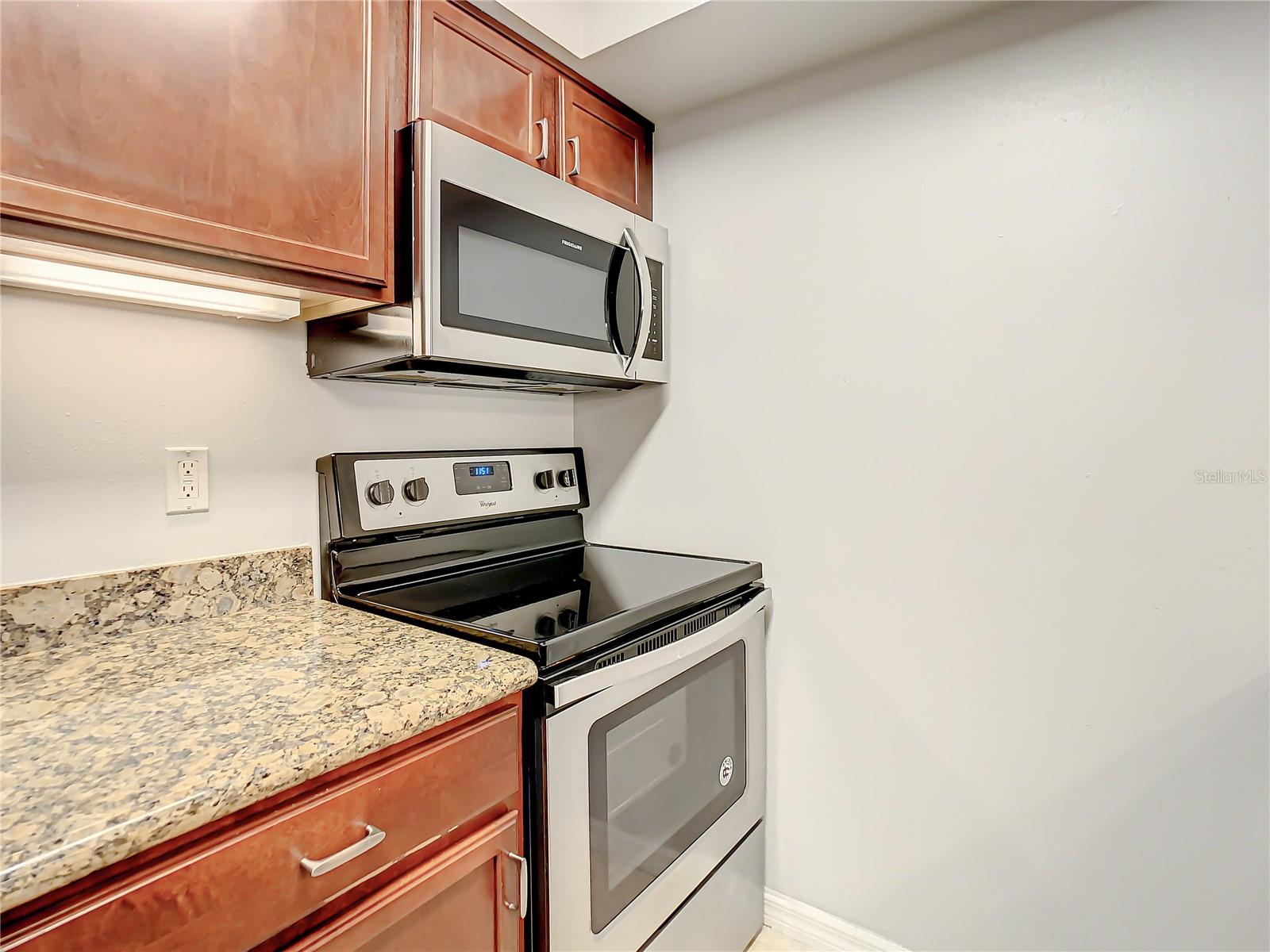 406 S CEDAR AVE #107, TAMPA, FL, 33606