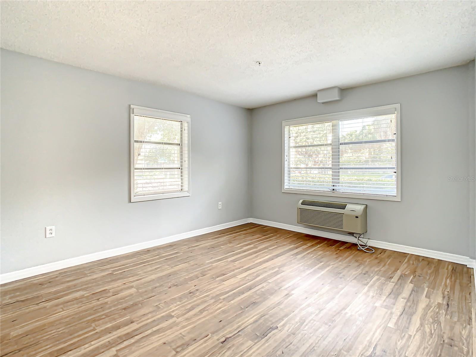406 S CEDAR AVE #107, TAMPA, FL, 33606