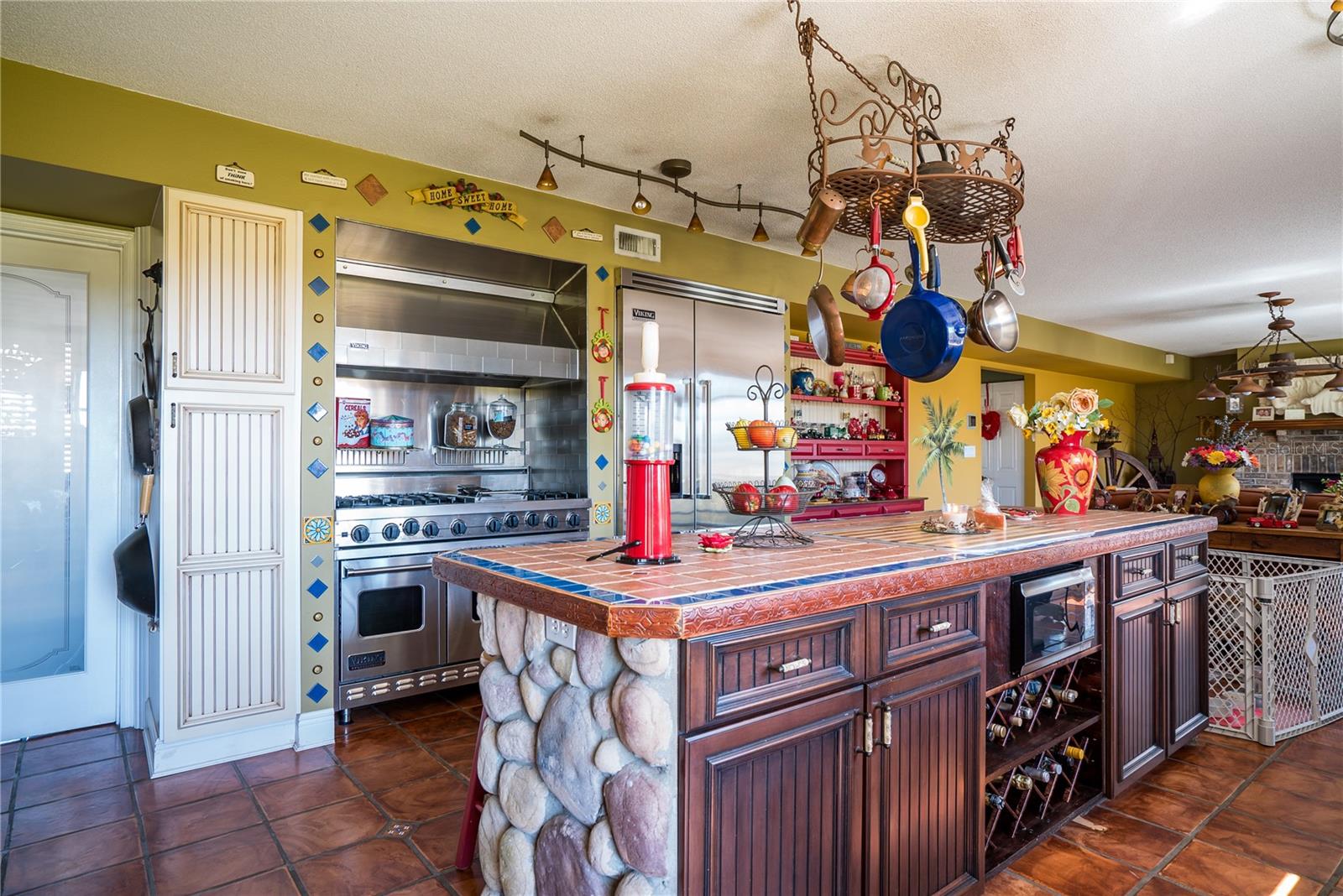 2719 W WINDSOR RD, AVON PARK, FL, 33825