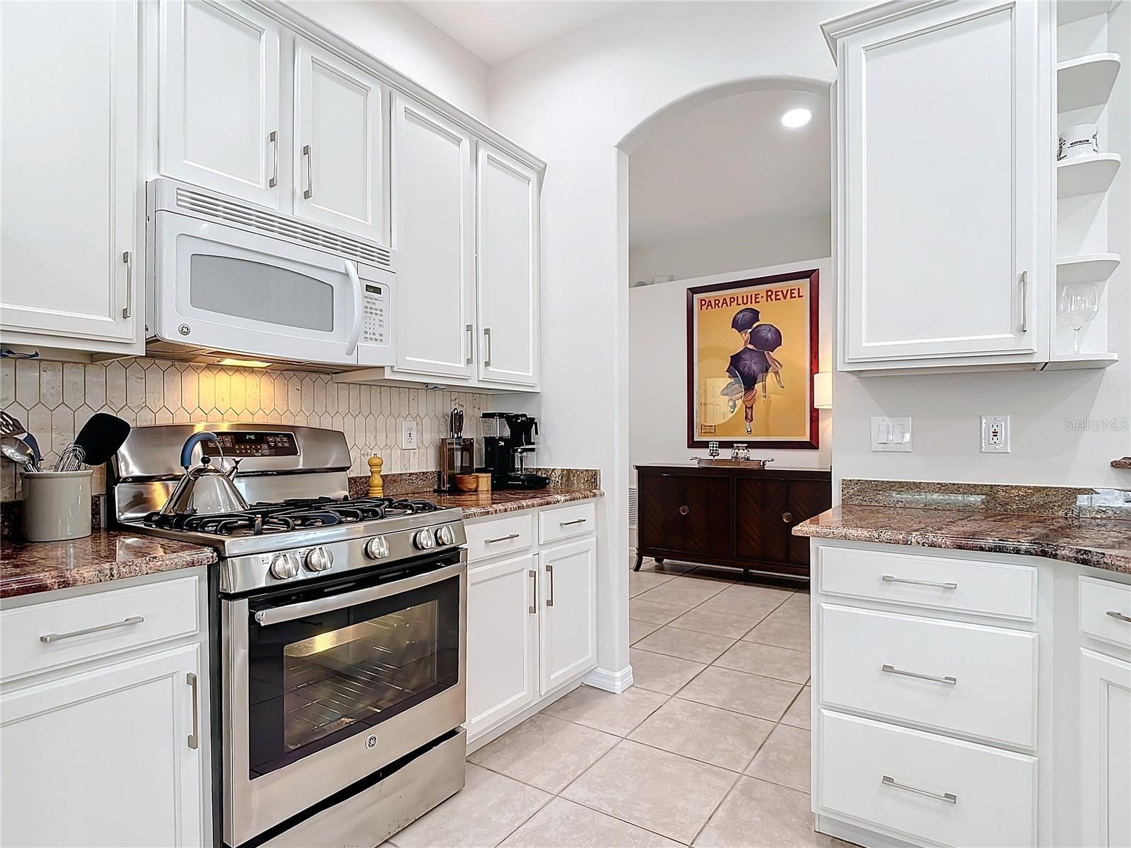 5062 FLAGSTONE DR, SARASOTA, FL, 34238