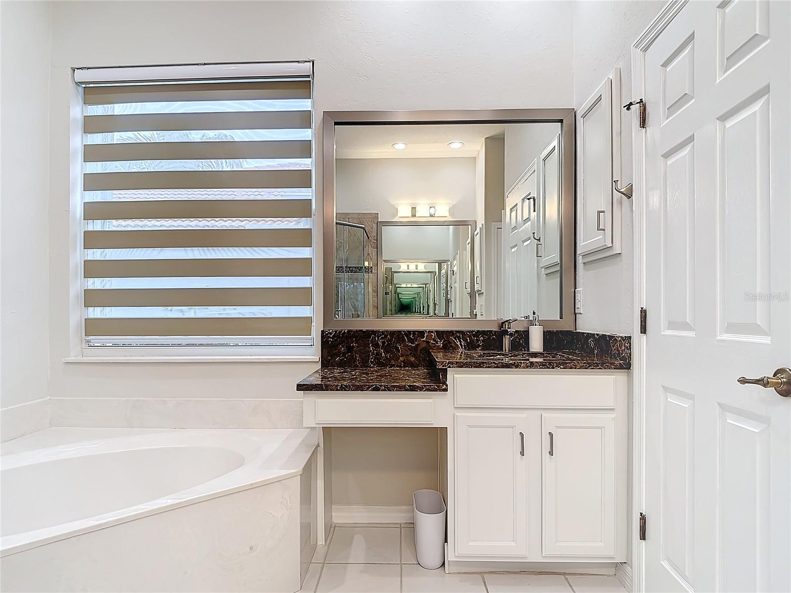 5062 FLAGSTONE DR, SARASOTA, FL, 34238