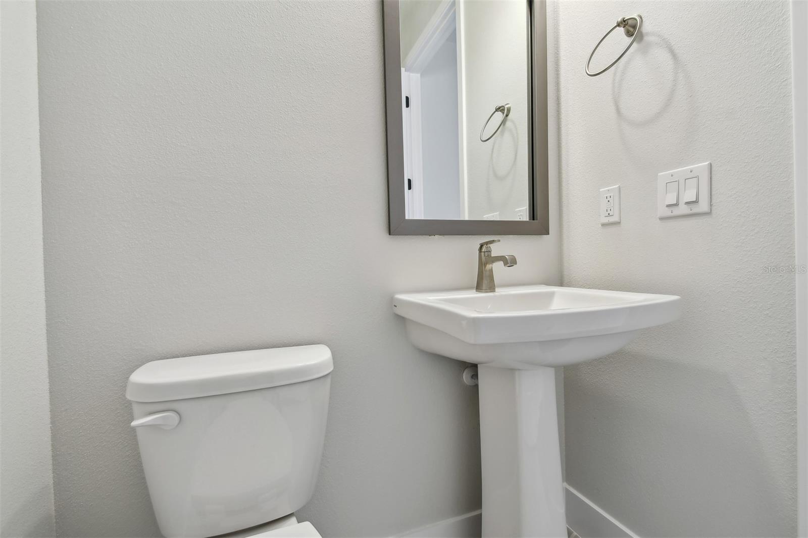 7205 SUTTON LN, SARASOTA, FL, 34240