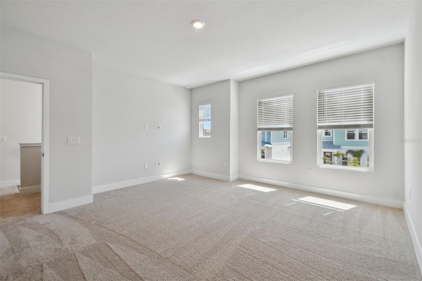 7205 SUTTON LN, SARASOTA, FL, 34240