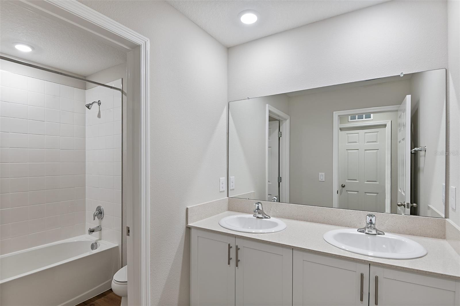 2204 CANYON OAK DR, DAVENPORT, FL, 33837