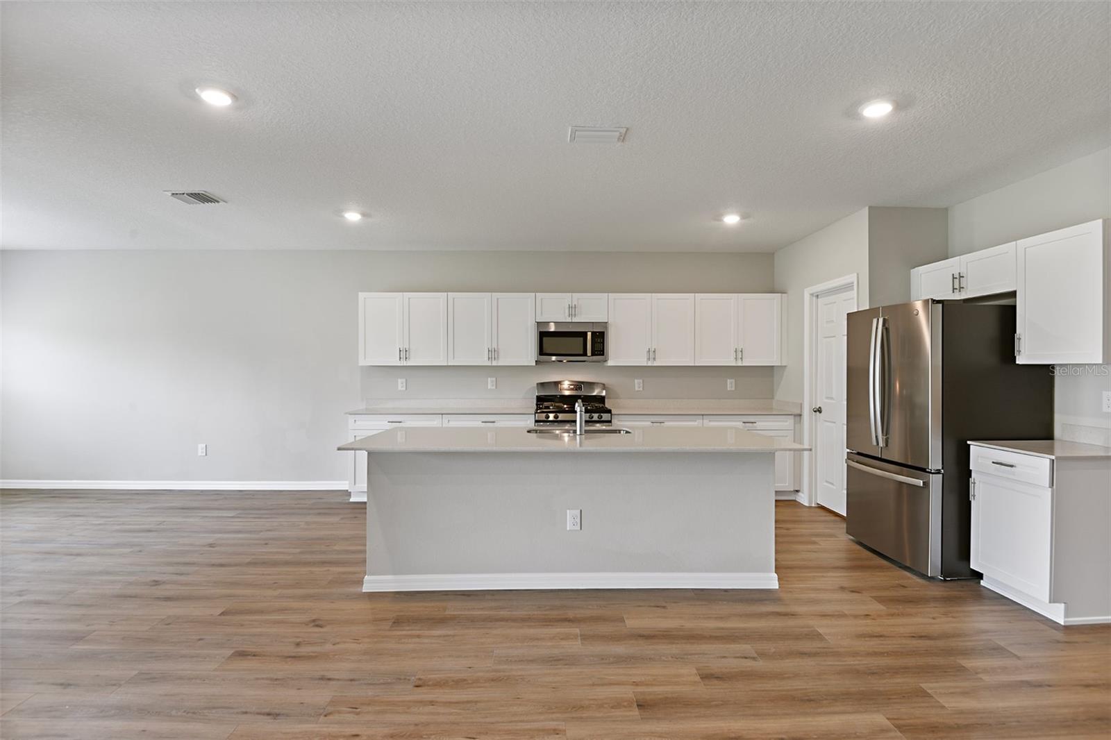 2204 CANYON OAK DR, DAVENPORT, FL, 33837