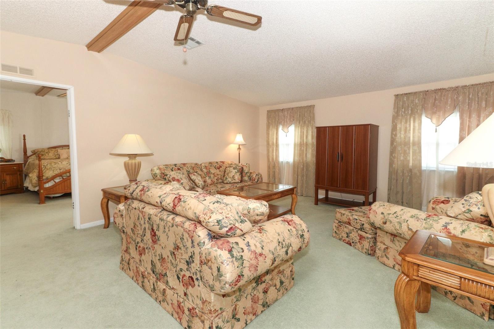 214 COVENT GARDEN AVE, DAVENPORT, FL, 33897