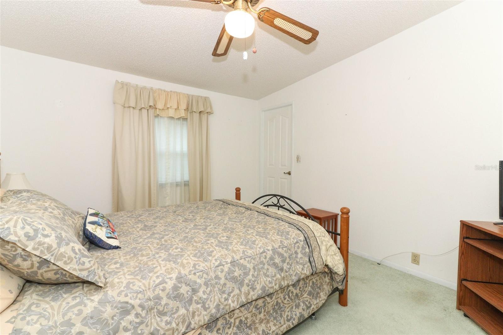 214 COVENT GARDEN AVE, DAVENPORT, FL, 33897