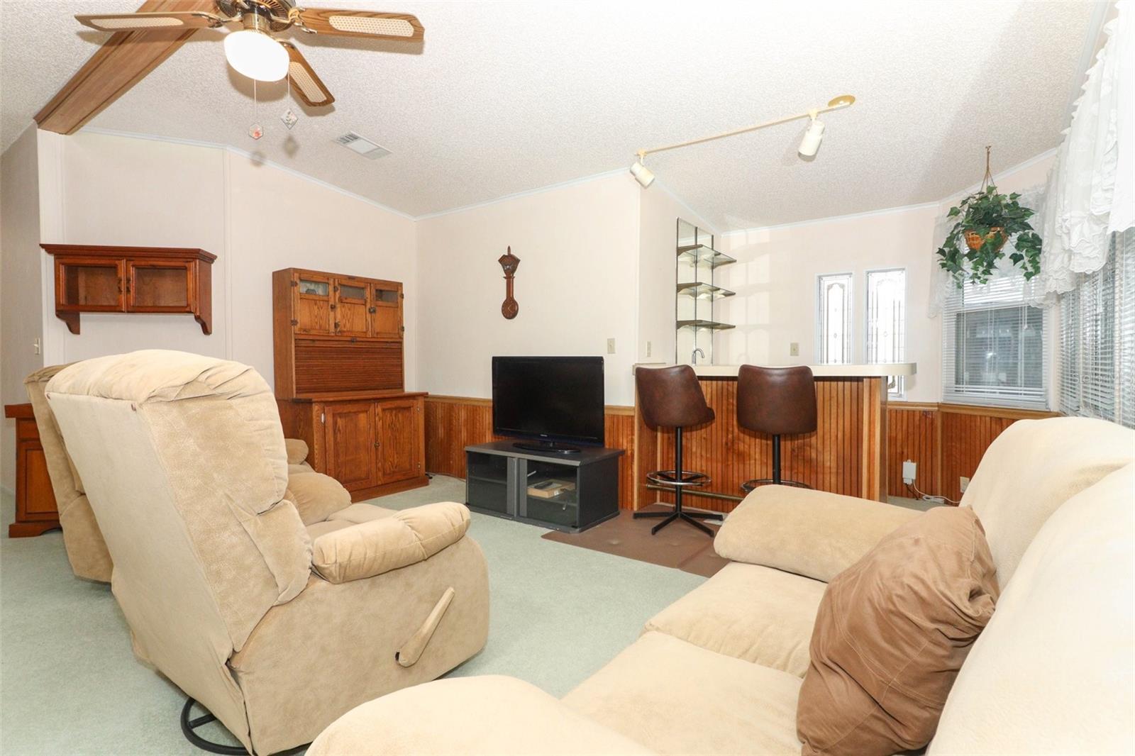 214 COVENT GARDEN AVE, DAVENPORT, FL, 33897