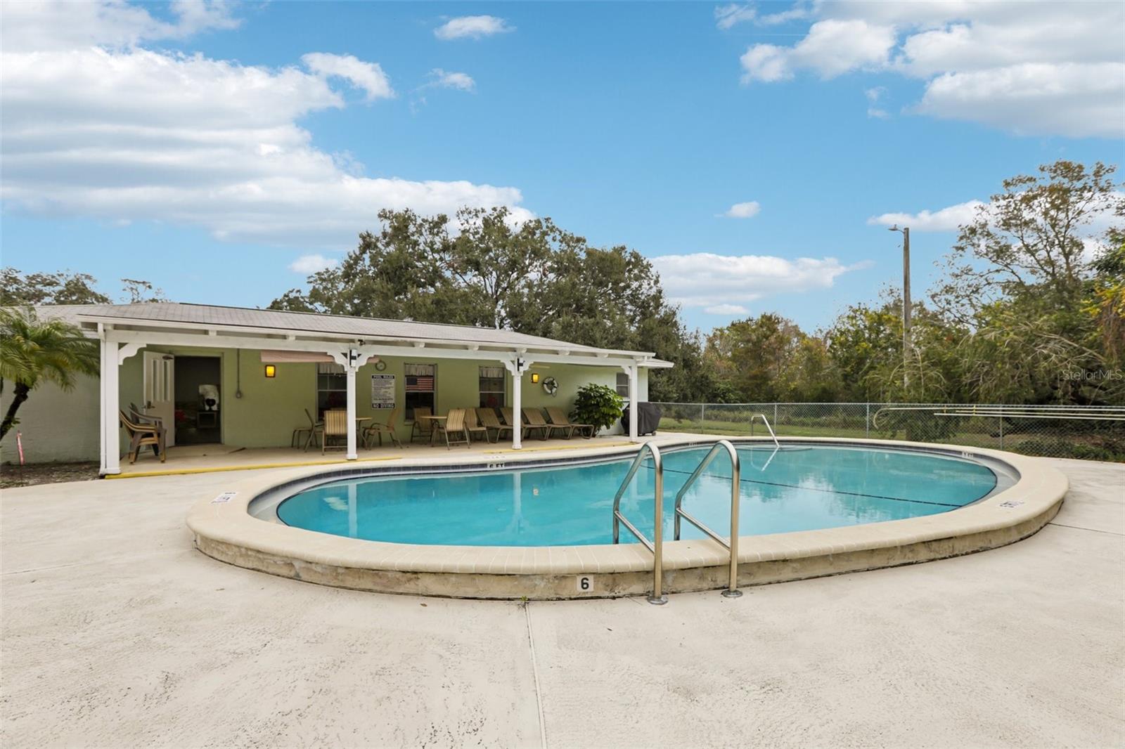 2832 ORANGE TREE CIR N #B, PALM HARBOR, FL, 34684