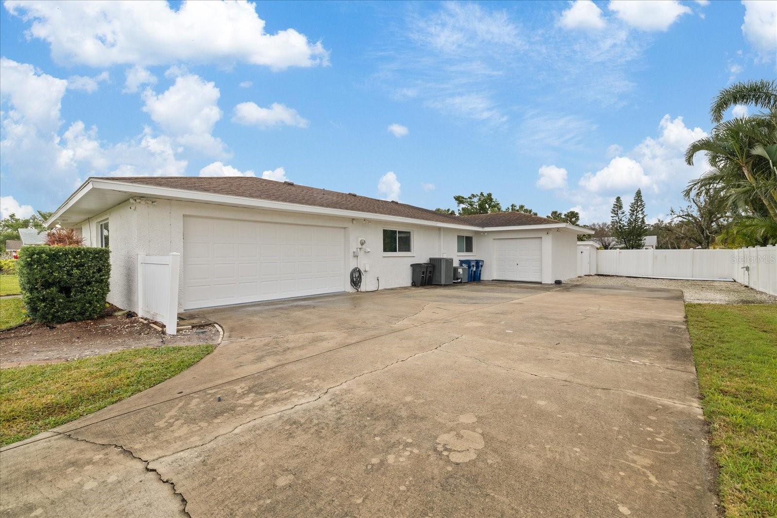 5205 26TH AVE W, BRADENTON, FL, 34209