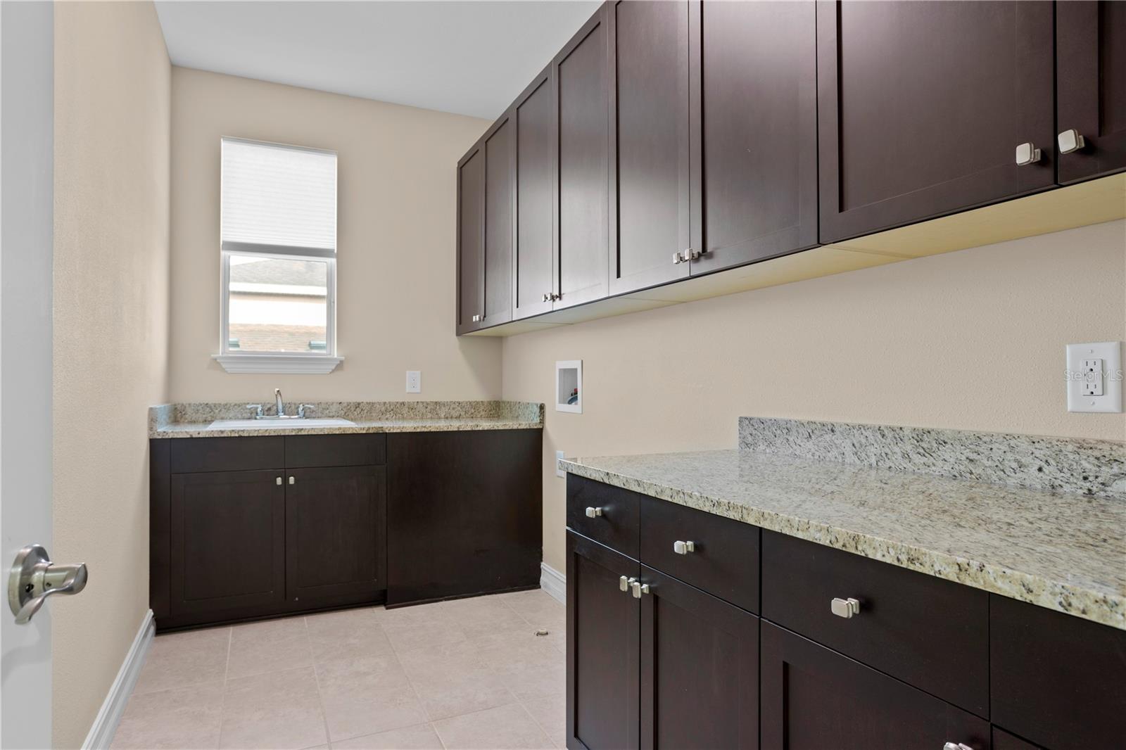 28475 MARSCIANO LN, WESLEY CHAPEL, FL, 33543