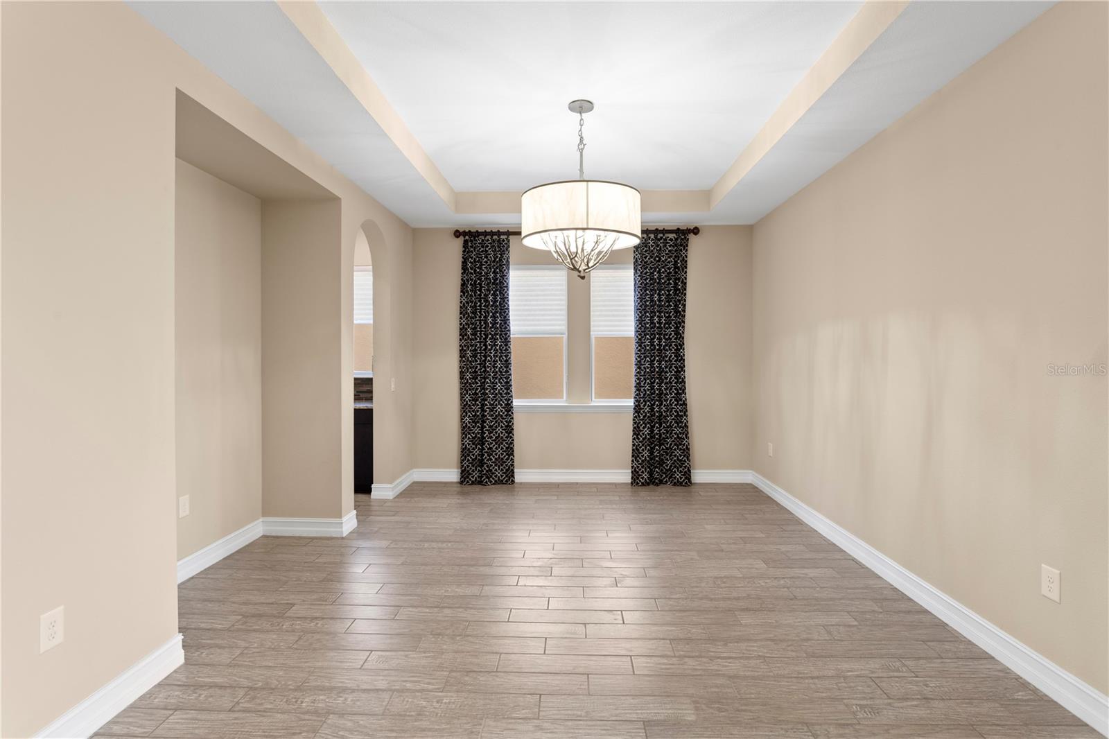 28475 MARSCIANO LN, WESLEY CHAPEL, FL, 33543