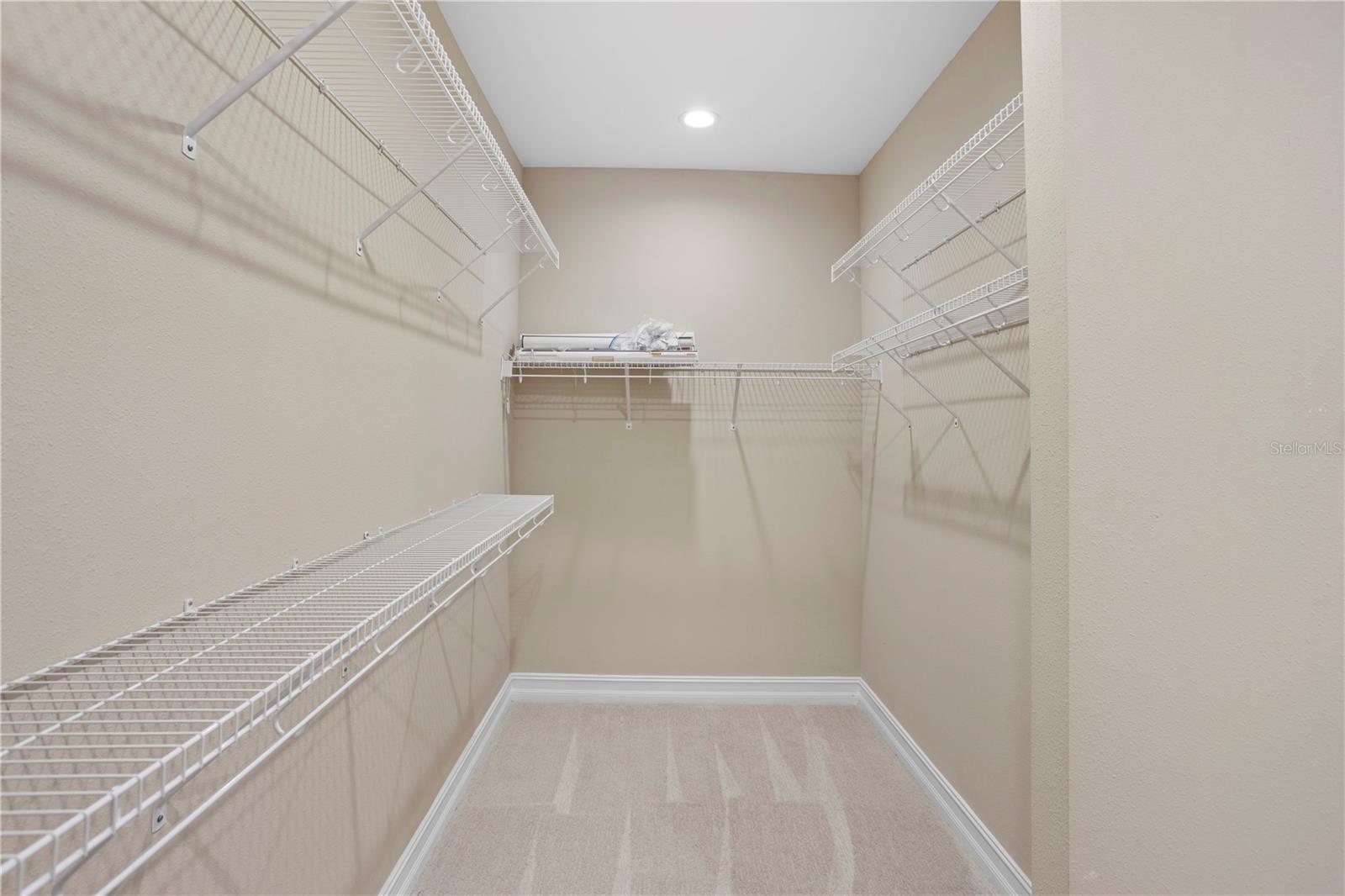 28475 MARSCIANO LN, WESLEY CHAPEL, FL, 33543