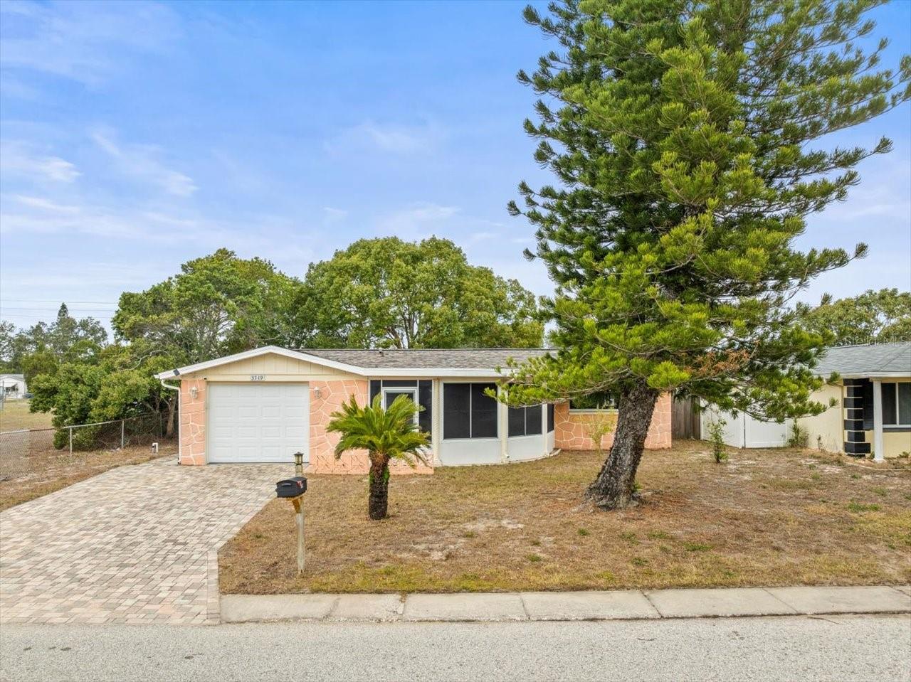 3519 EISENHOWER DR, HOLIDAY, FL, 34691