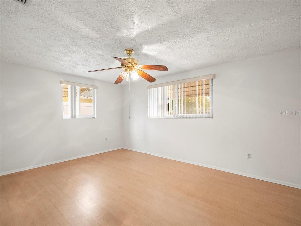 3519 EISENHOWER DR, HOLIDAY, FL, 34691