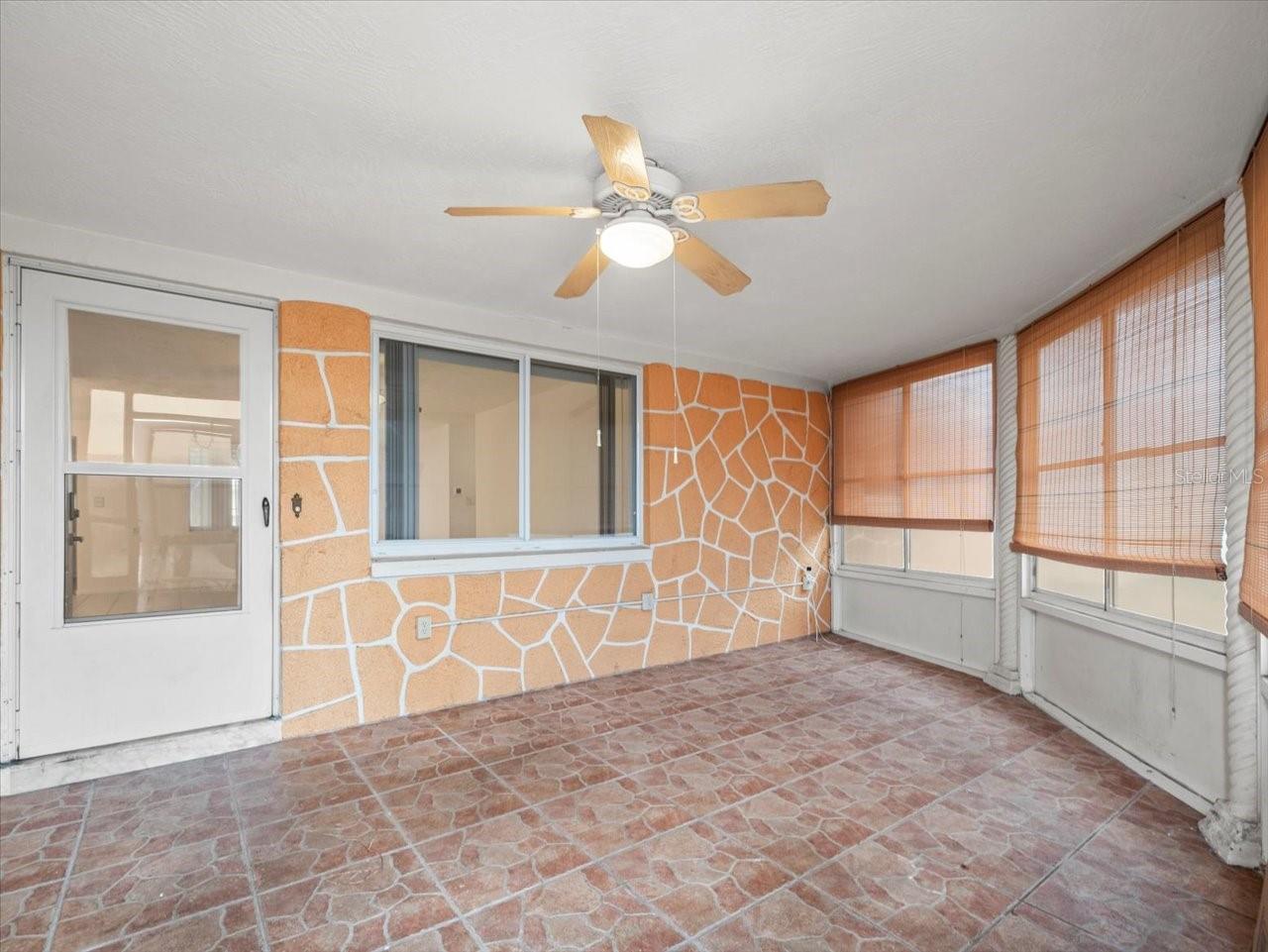 3519 EISENHOWER DR, HOLIDAY, FL, 34691