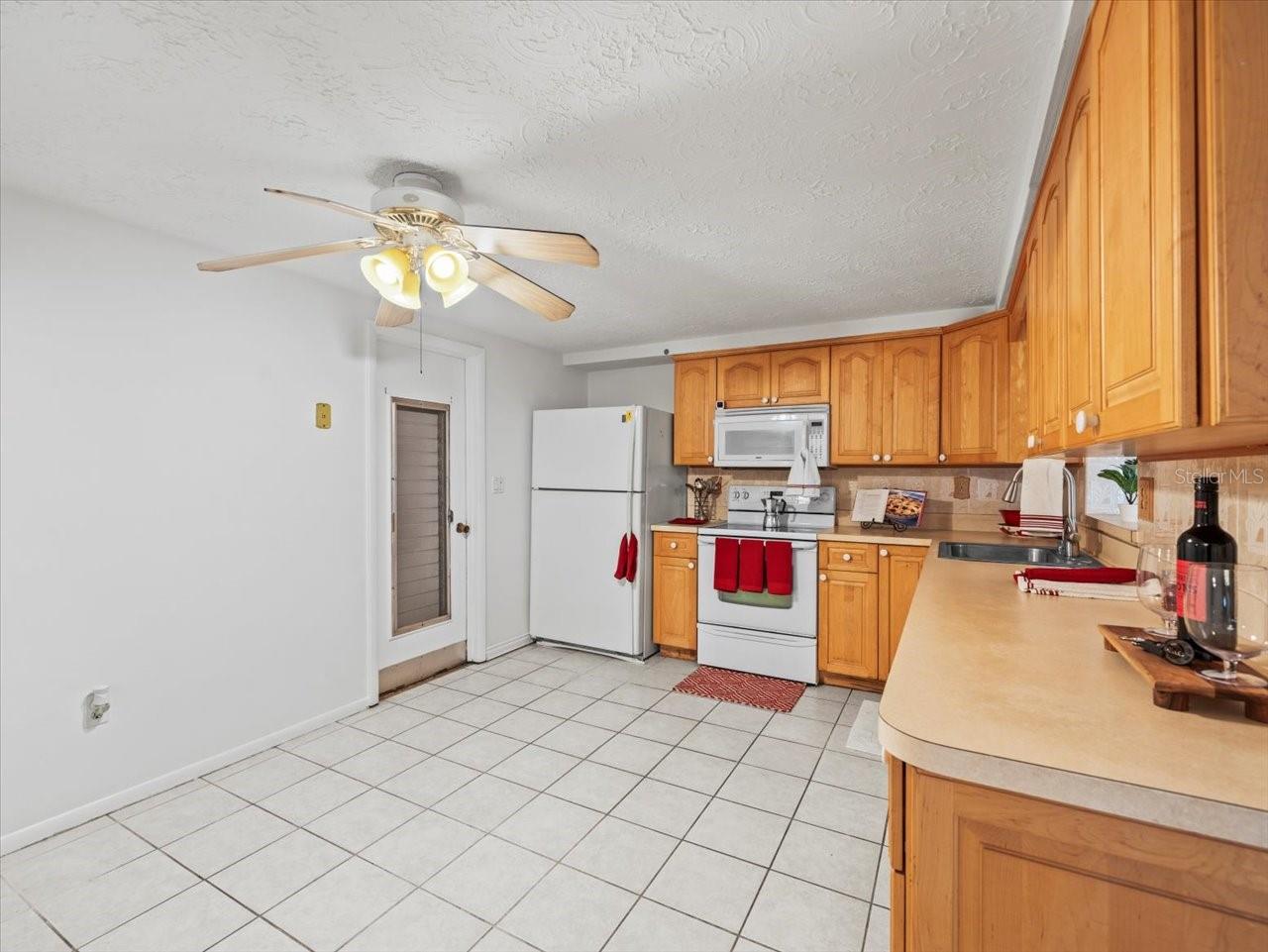 3519 EISENHOWER DR, HOLIDAY, FL, 34691
