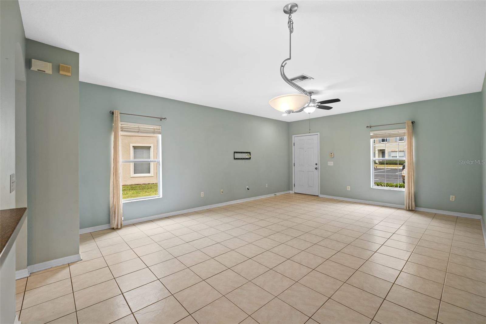 5860 FISHHAWK RIDGE DR, LITHIA, FL, 33547