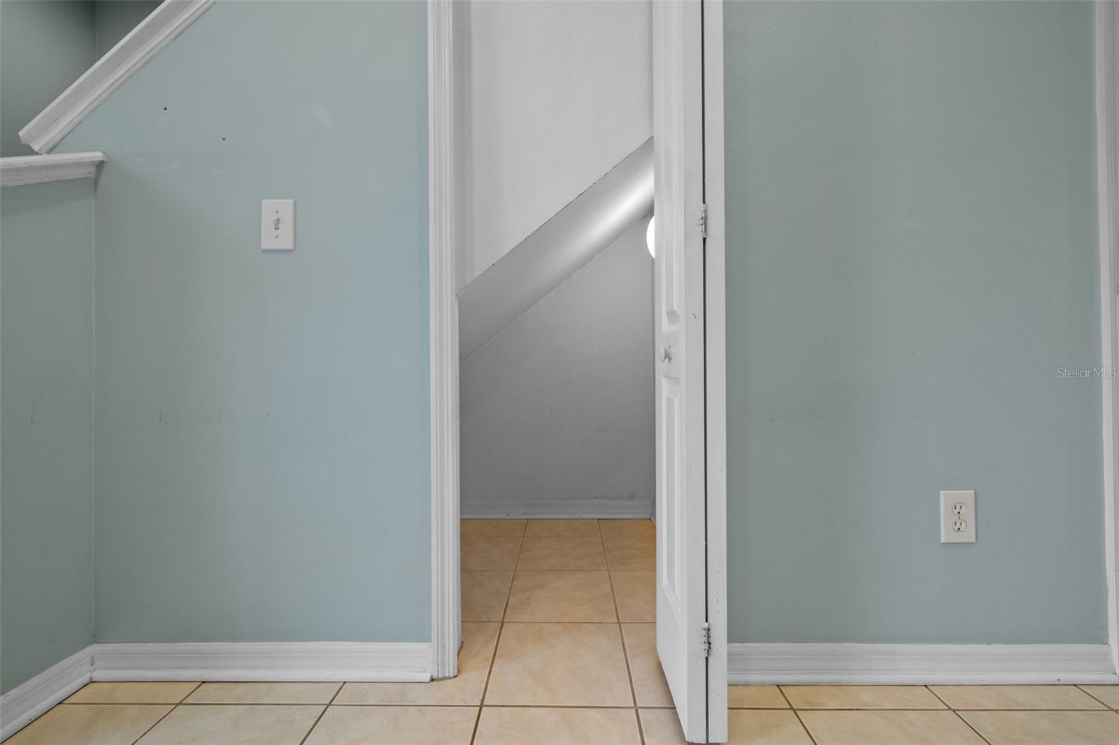 5860 FISHHAWK RIDGE DR, LITHIA, FL, 33547