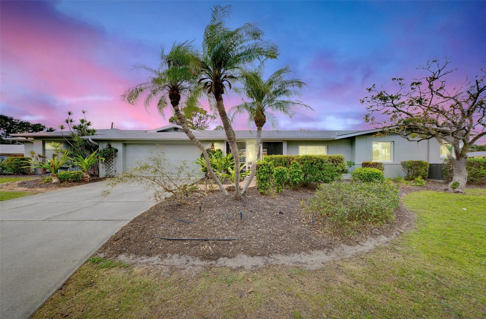 221 FIRENZE AVE W, VENICE, FL, 34285