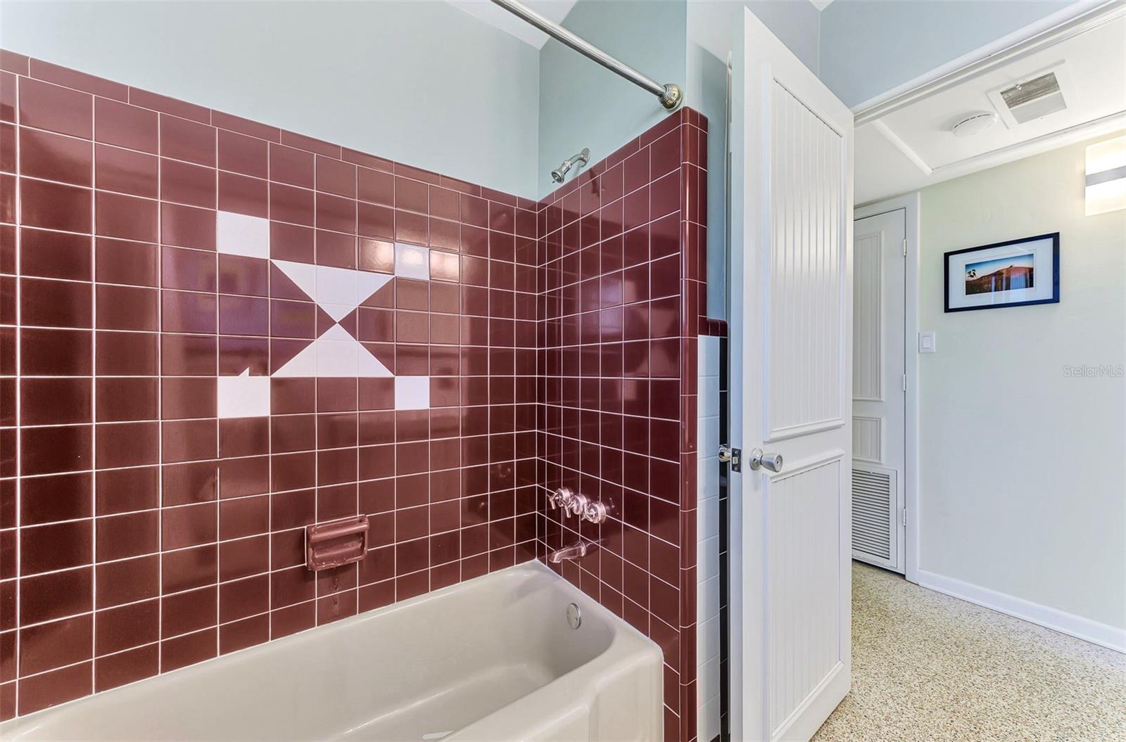 221 FIRENZE AVE W, VENICE, FL, 34285