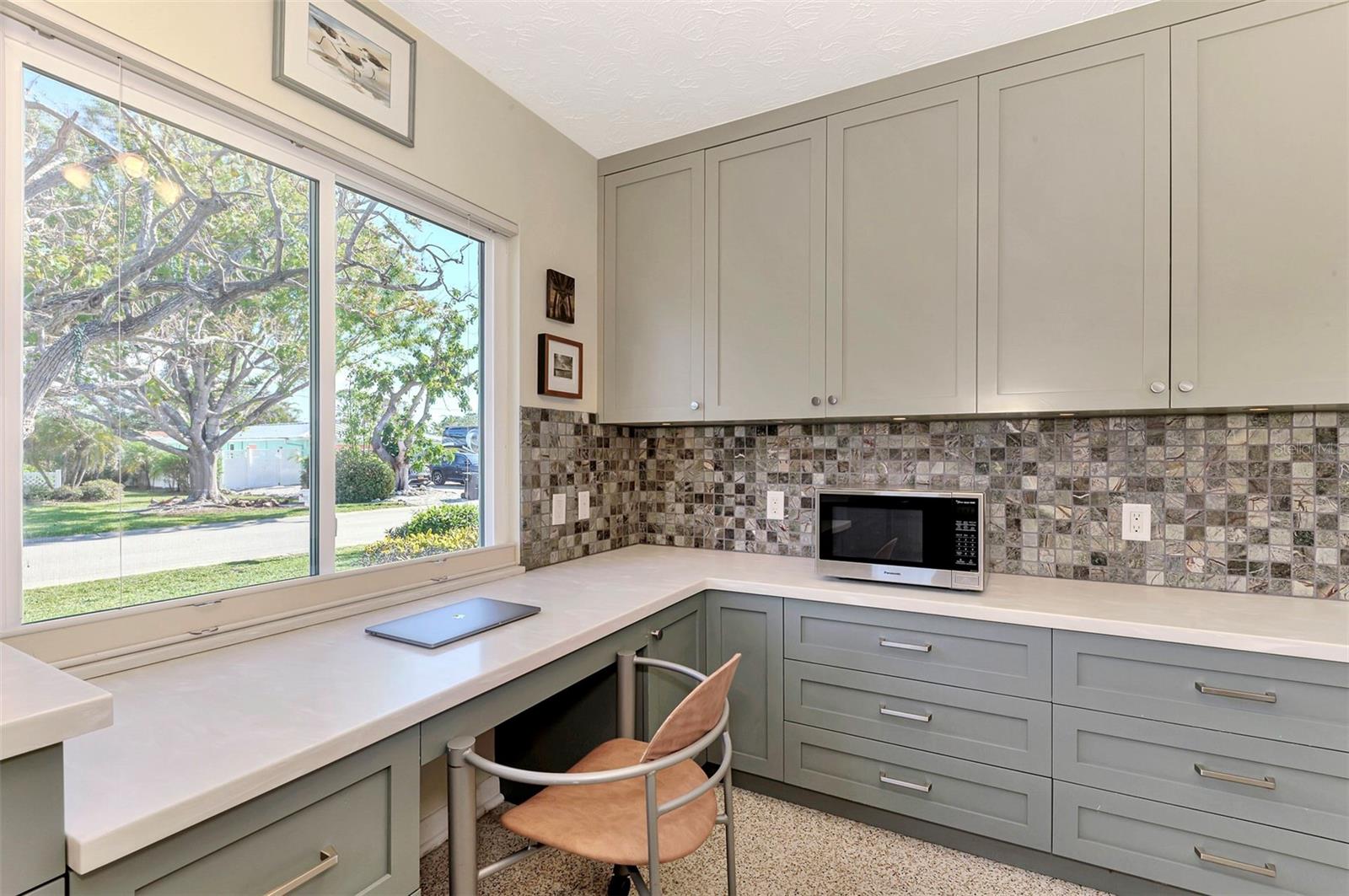 221 FIRENZE AVE W, VENICE, FL, 34285