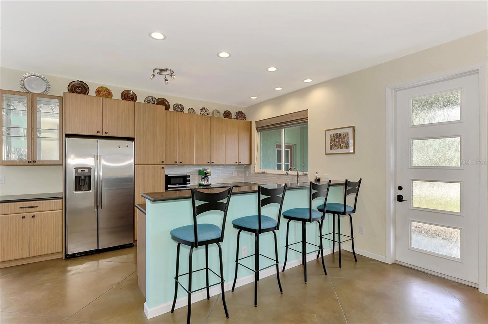 221 FIRENZE AVE W, VENICE, FL, 34285