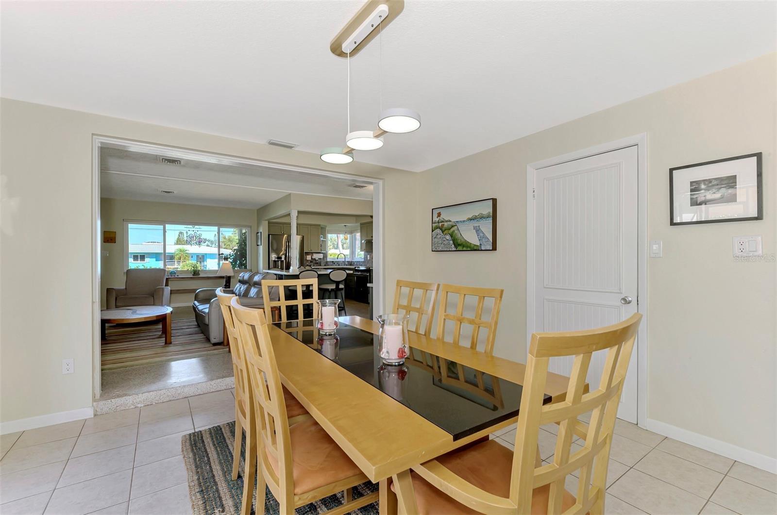 221 FIRENZE AVE W, VENICE, FL, 34285
