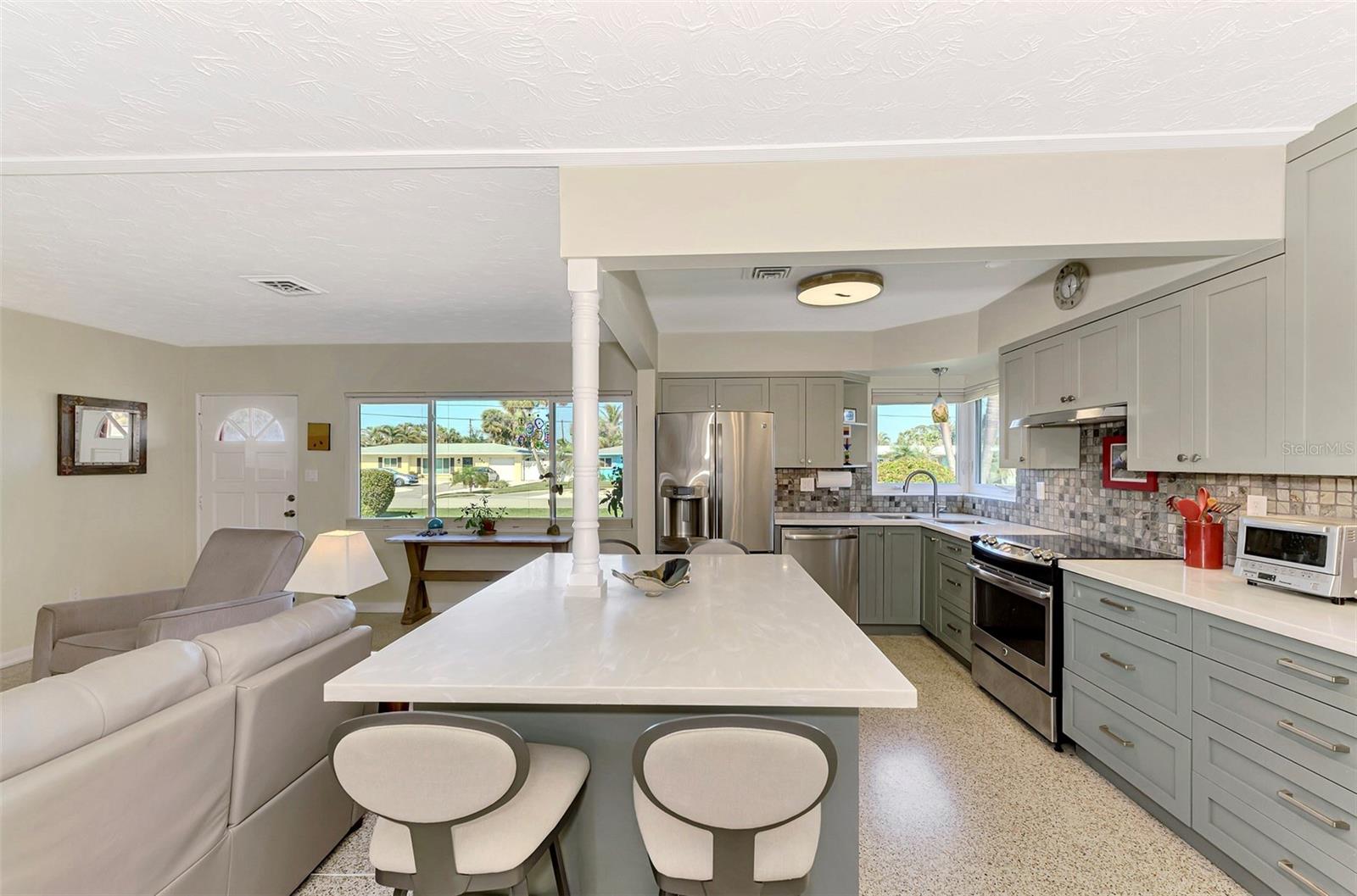 221 FIRENZE AVE W, VENICE, FL, 34285
