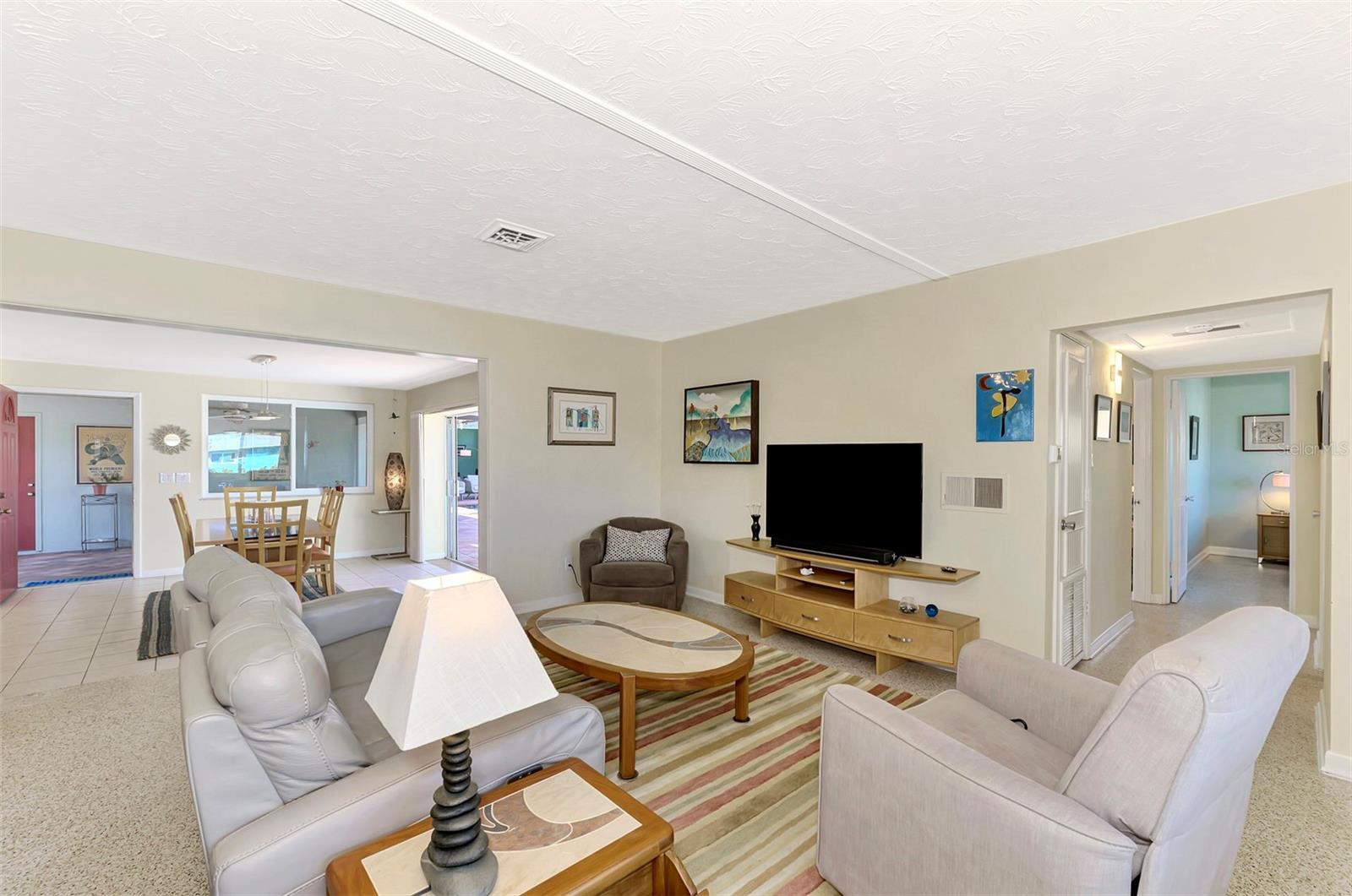 221 FIRENZE AVE W, VENICE, FL, 34285