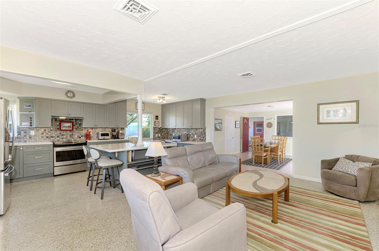 221 FIRENZE AVE W, VENICE, FL, 34285