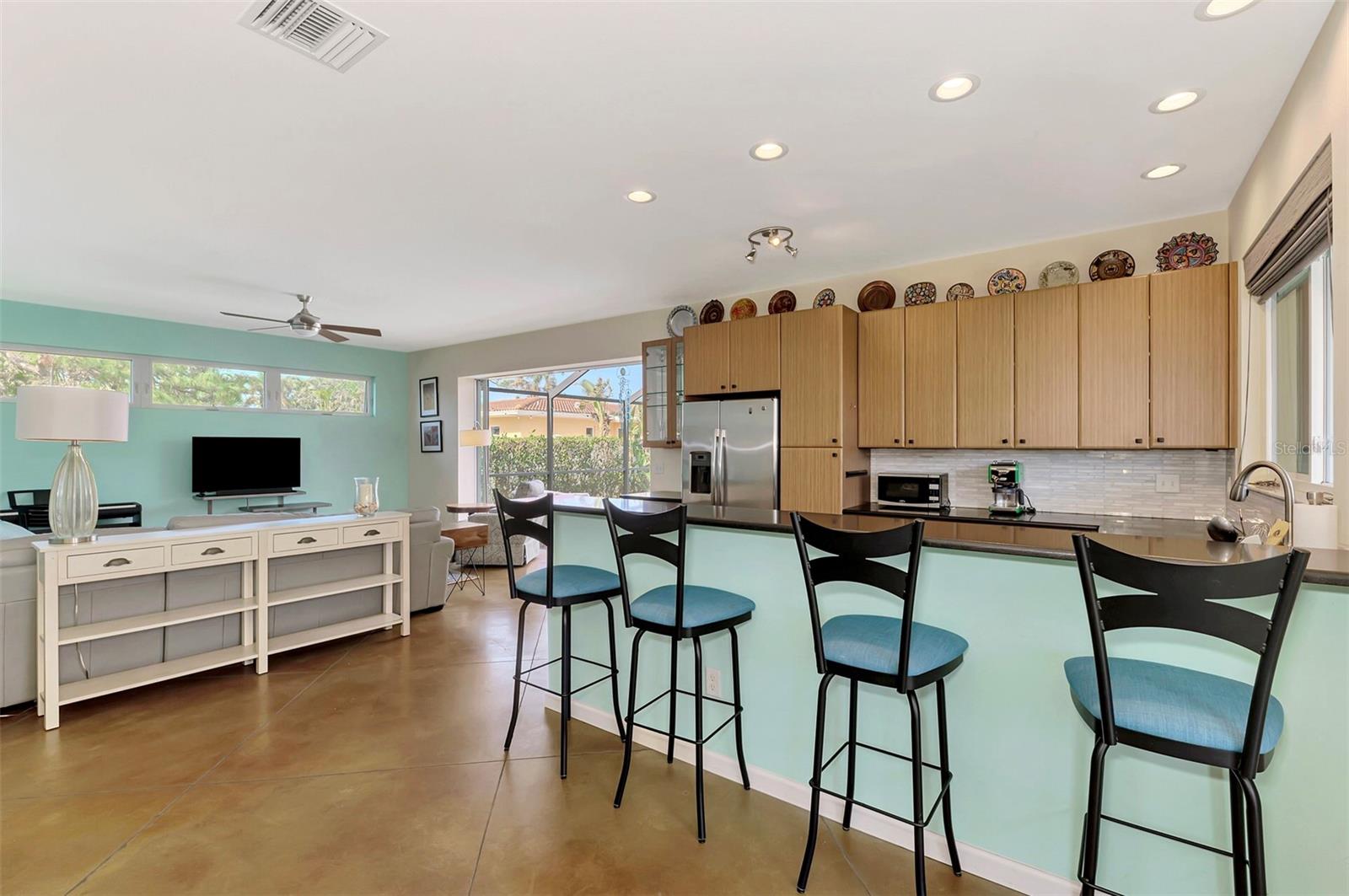 221 FIRENZE AVE W, VENICE, FL, 34285