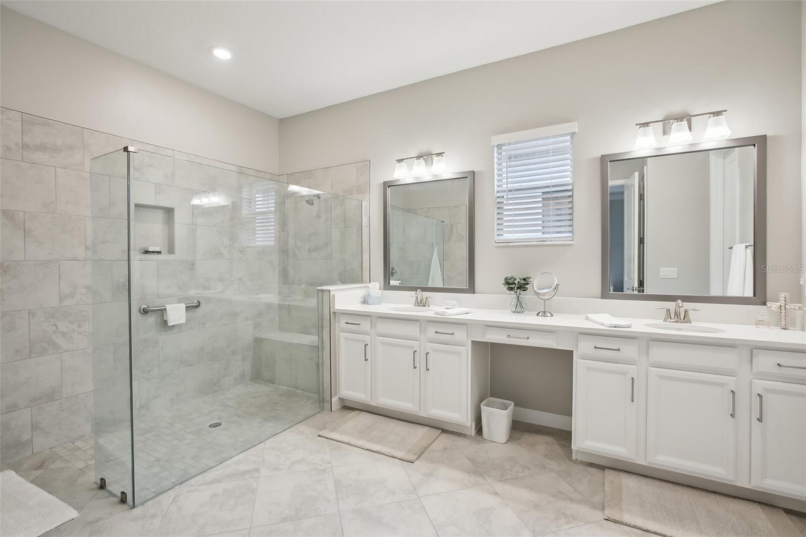 5305 TULIP DROP DR, WIMAUMA, FL, 33598