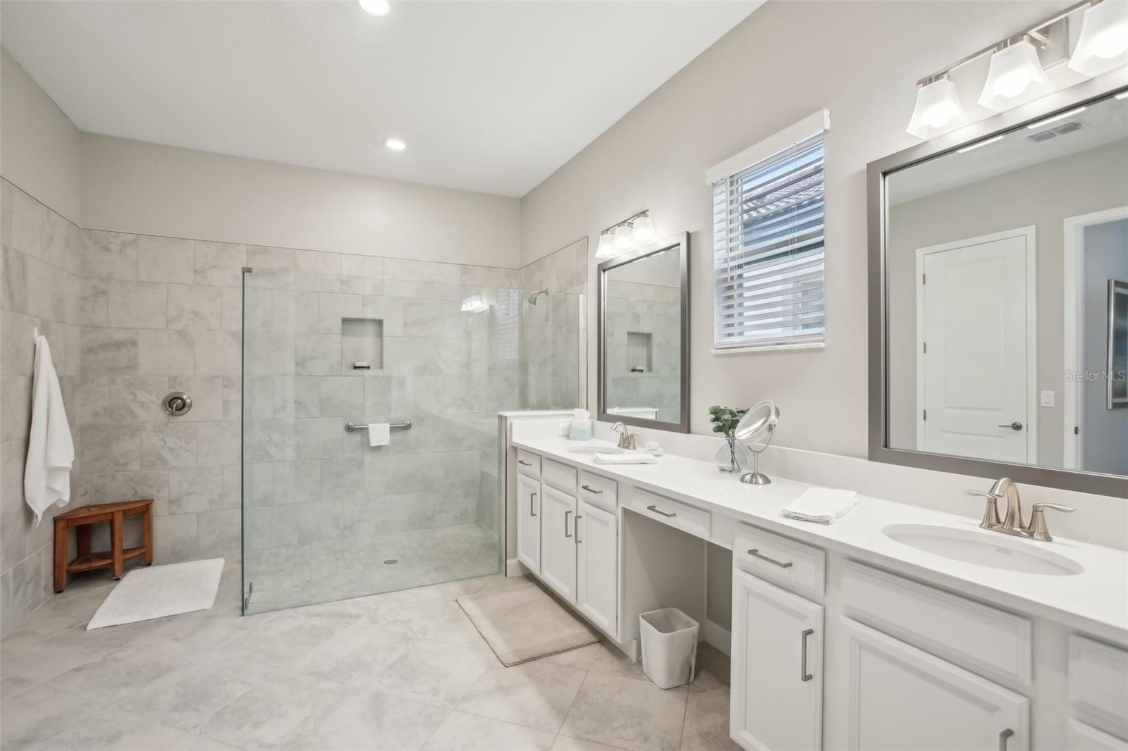 5305 TULIP DROP DR, WIMAUMA, FL, 33598