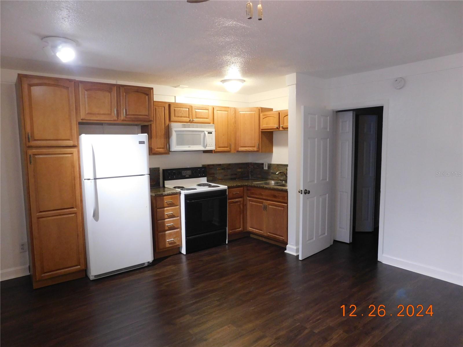 936 E GIDDENS AVE #3, TAMPA, FL, 33603