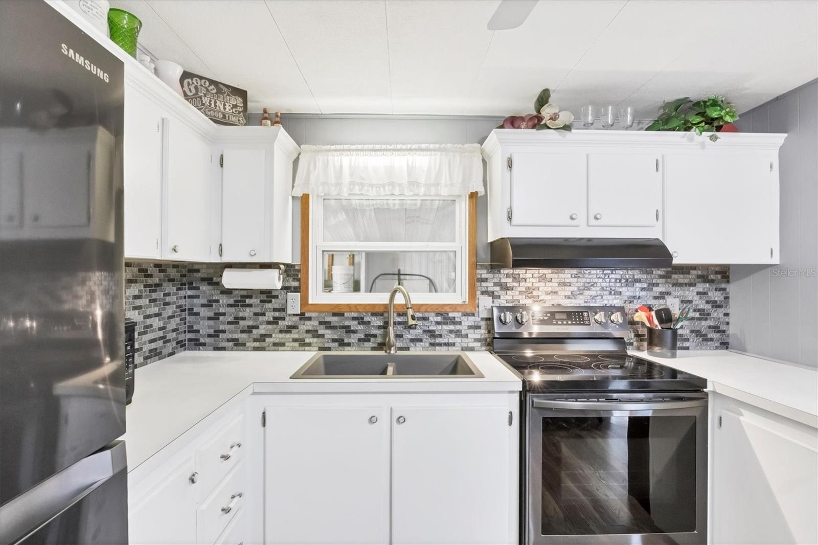 1210 41ST AVENUE DR E, ELLENTON, FL, 34222