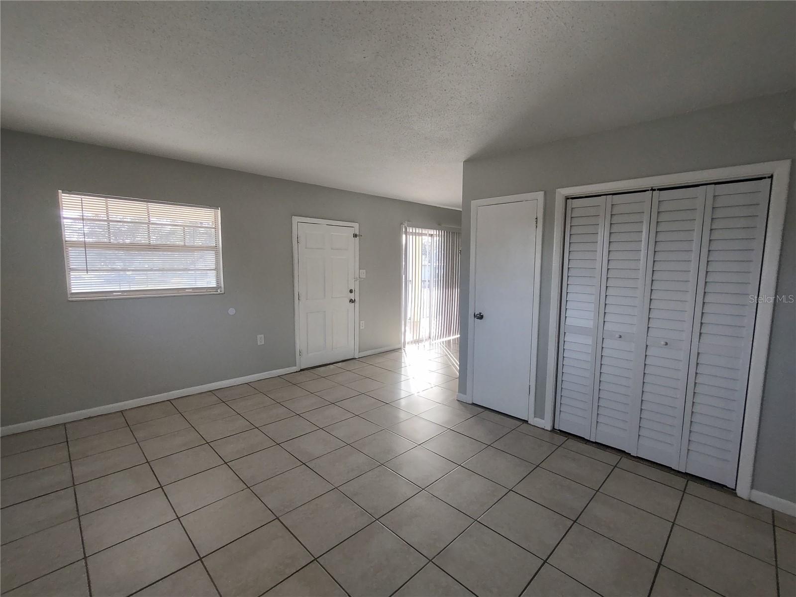 706 W DIXIE AVE #16, LEESBURG, FL, 34748