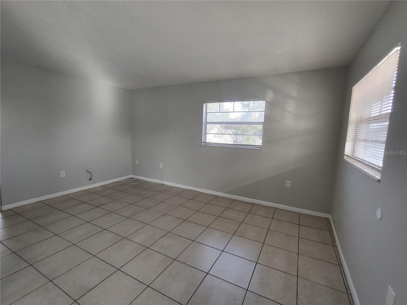 706 W DIXIE AVE #16, LEESBURG, FL, 34748