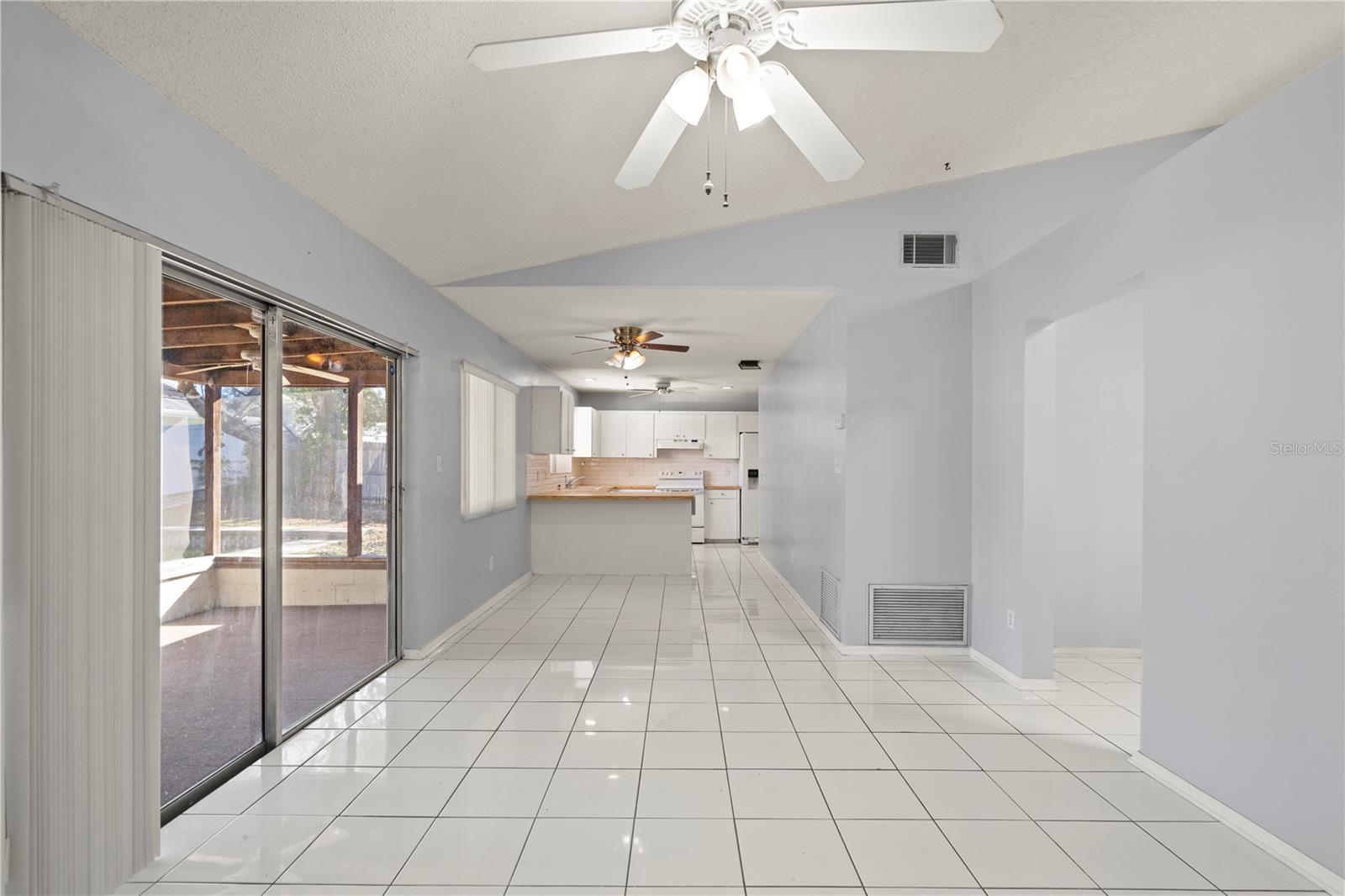 1163 QUEEN ELAINE DR, CASSELBERRY, FL, 32707