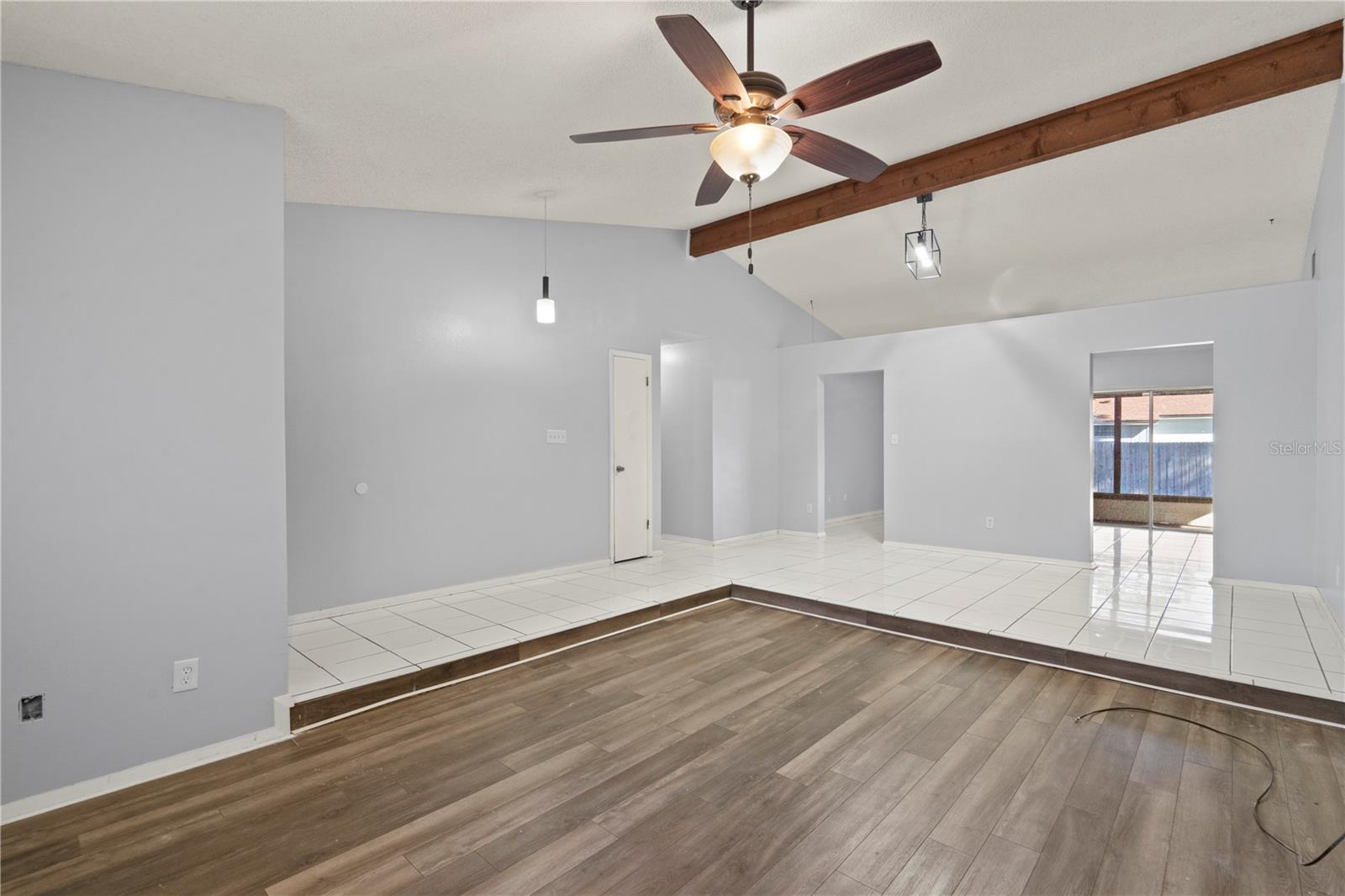 1163 QUEEN ELAINE DR, CASSELBERRY, FL, 32707