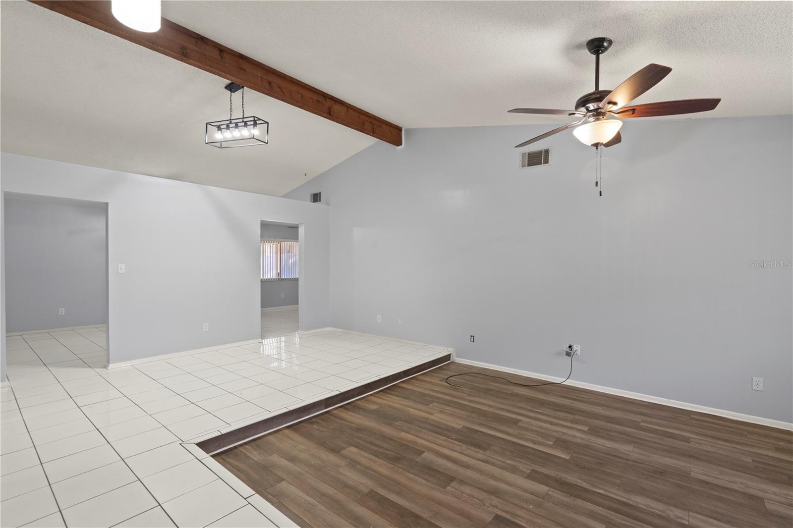 1163 QUEEN ELAINE DR, CASSELBERRY, FL, 32707