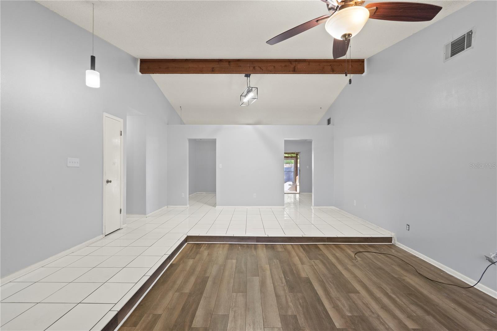 1163 QUEEN ELAINE DR, CASSELBERRY, FL, 32707
