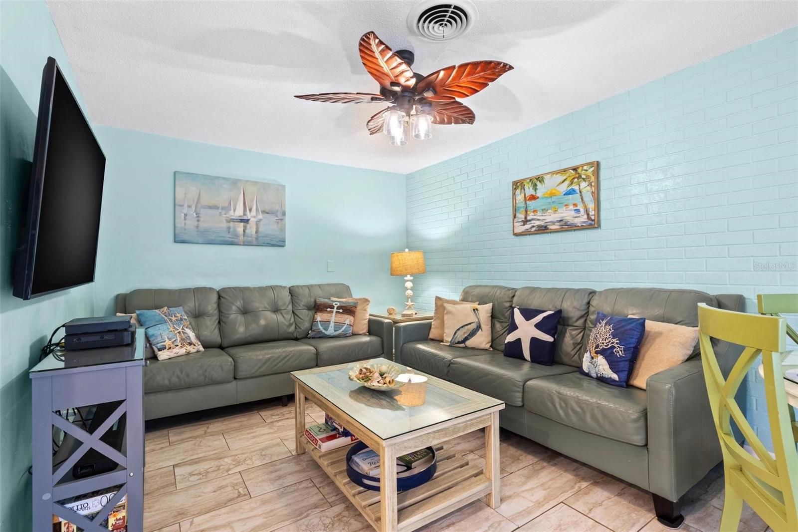 1560 SIMMONS DR, CLEARWATER, FL, 33756