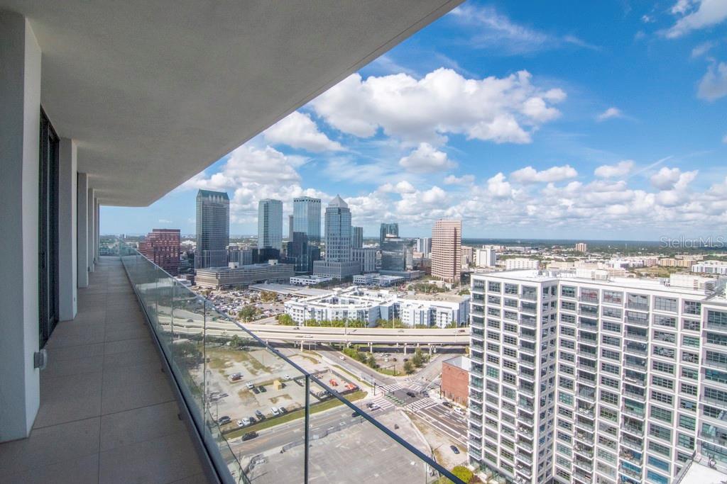 1000 WATER ST #2402, TAMPA, FL, 33602