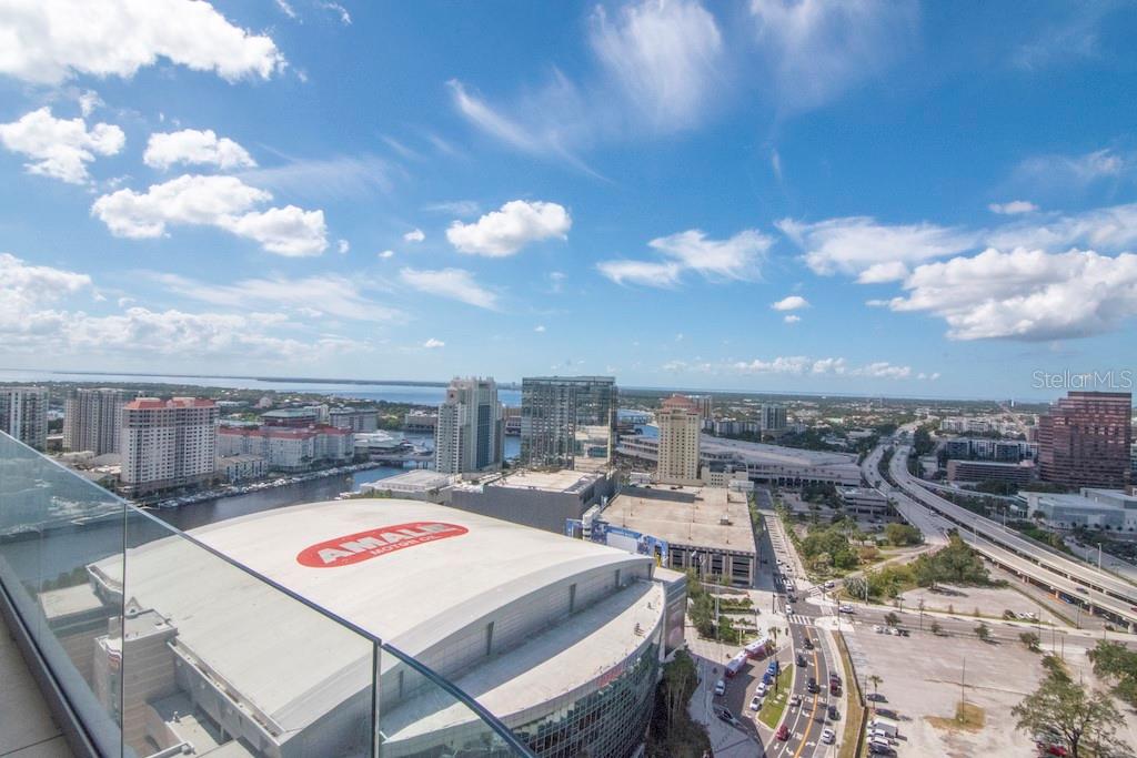 1000 WATER ST #2402, TAMPA, FL, 33602