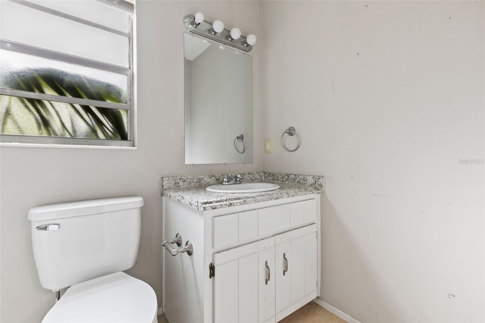2360 N KEPLER RD, DELAND, FL, 32724