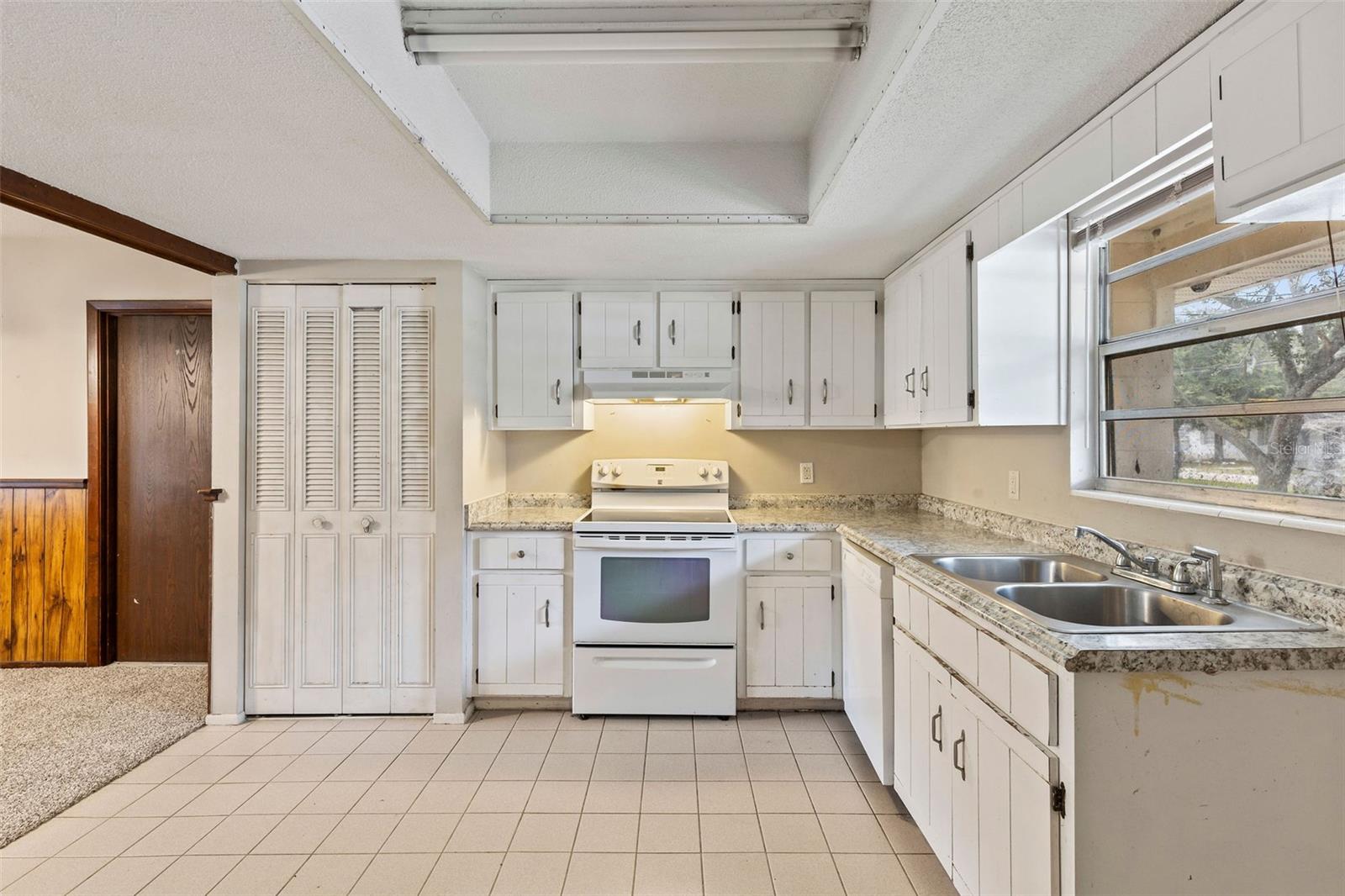 2360 N KEPLER RD, DELAND, FL, 32724
